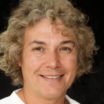 отзыв Кира Прокофьева