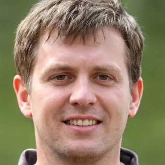 master-konstantin-isaev